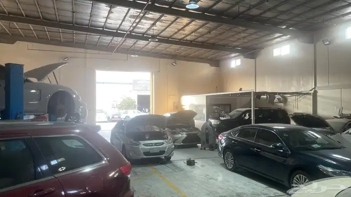 ورشه سيارات للبيع 1