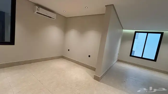 للإيجار شقه مكيفه ومطبخ راكب ف الحمره ع أطلاله 21