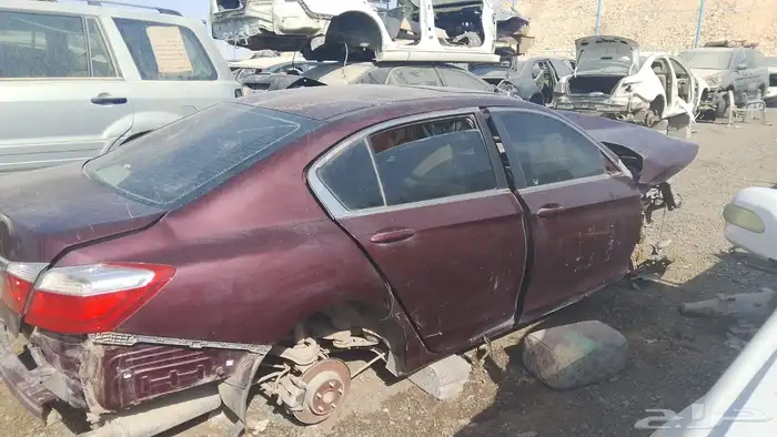 هوندا 2014 قطع غيار تشليح 1