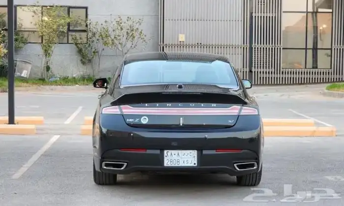 لنكن 8