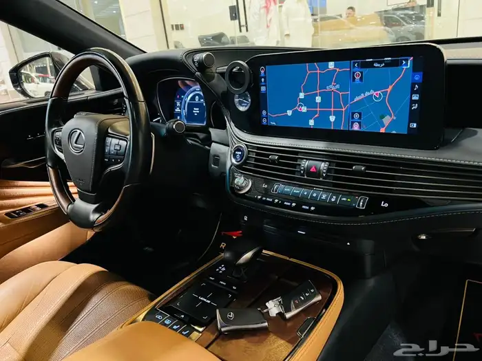 لكزس 2022 LS500h سعودي ( بحالة ممتازة ) 4
