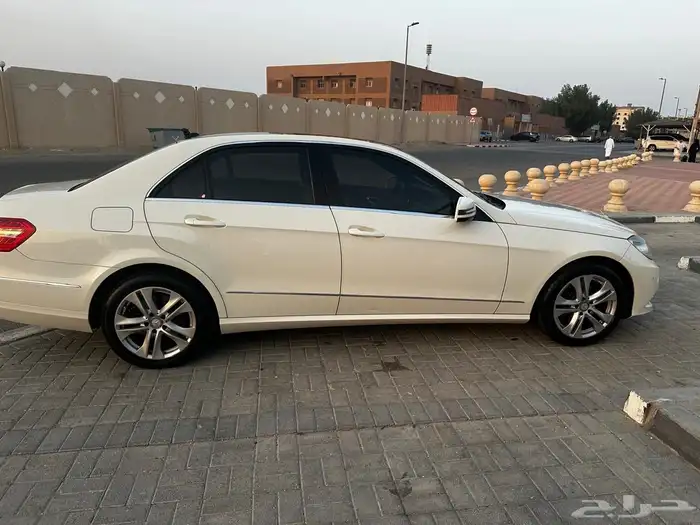 مرسيديس E300 2012 فل كامل بدي ومحركات وكالة مالك اول 0