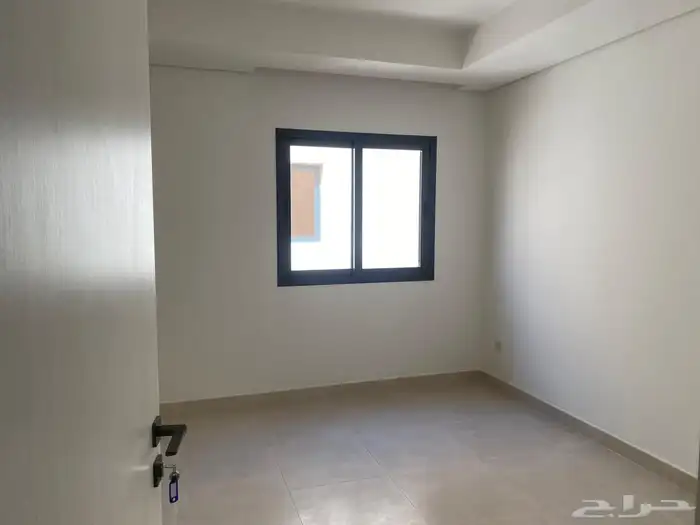 فيلا للإيجار حي المطار سريا الجوان 7
