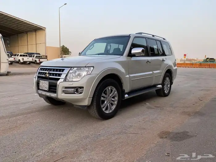 باجيرو 2020 فل كامل علامة ذهبية 1