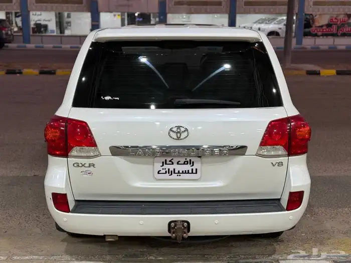 تويوتا لاندكروزر 2012 V8 6