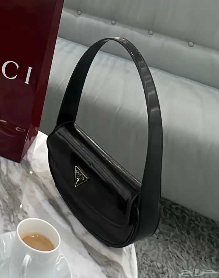 شنطة ماركة اصليه 0