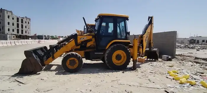 جي سي بي للبيع 2019 هندي ماشي 2500 8