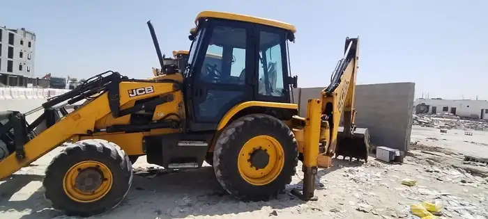 جي سي بي للبيع 2019 هندي ماشي 2500 9