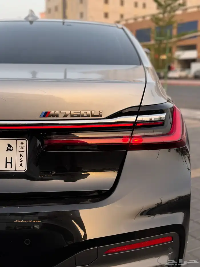 BMW 7 series بي ام دبليو الفئة السابعة 3