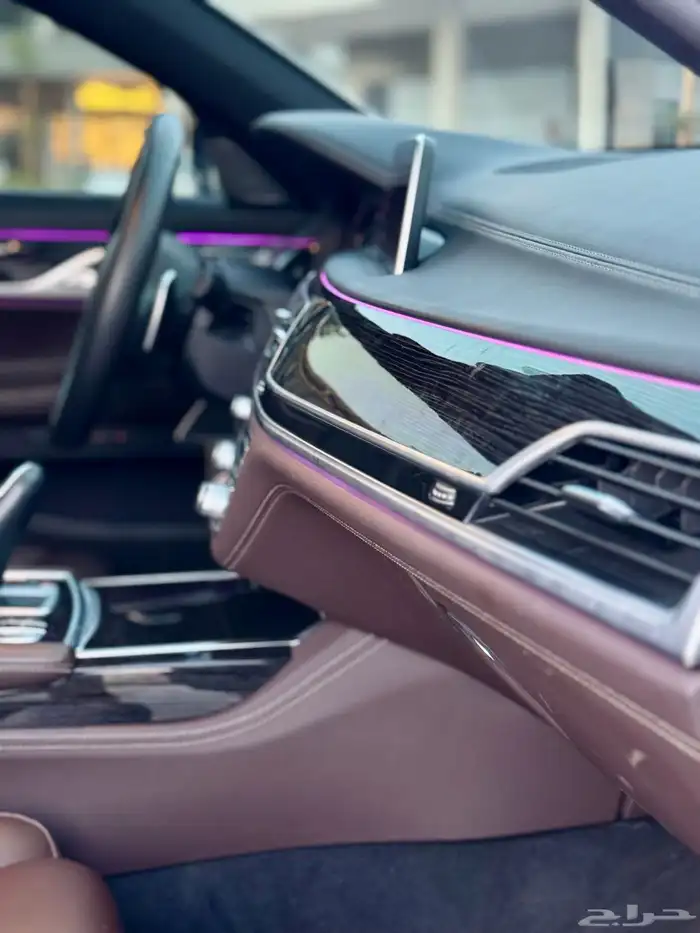 BMW 7 series بي ام دبليو الفئة السابعة 19