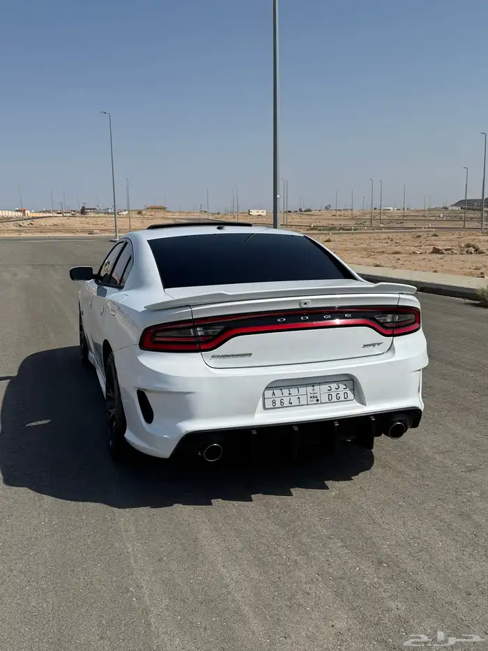 دوج تشارجر 10