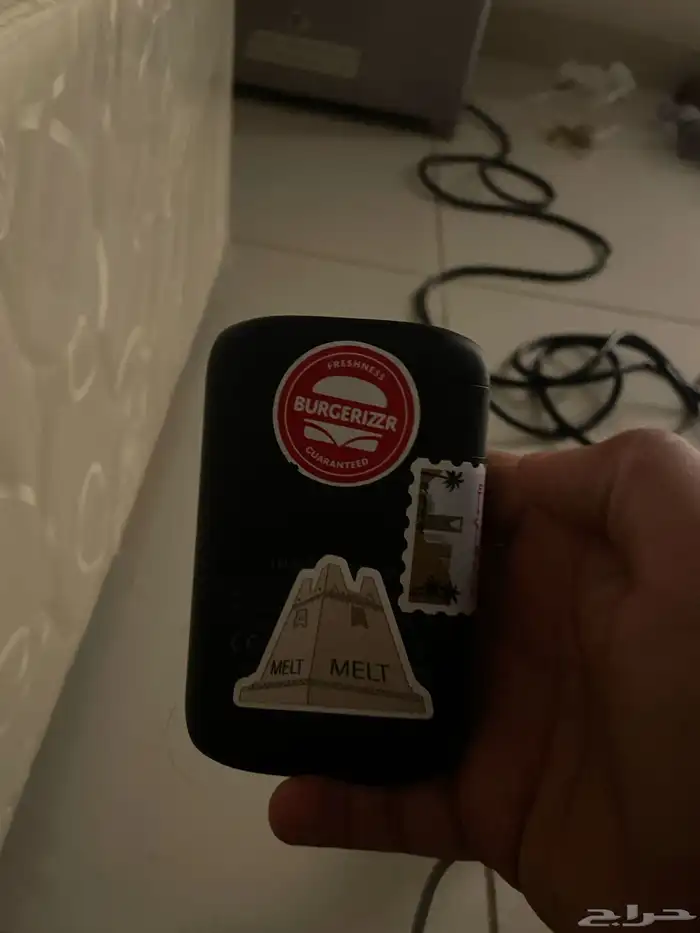 شاحن متنقل صغير شاشة 1