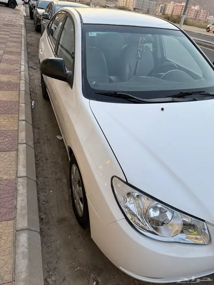 Hyundai Elantra 2010 manual 1