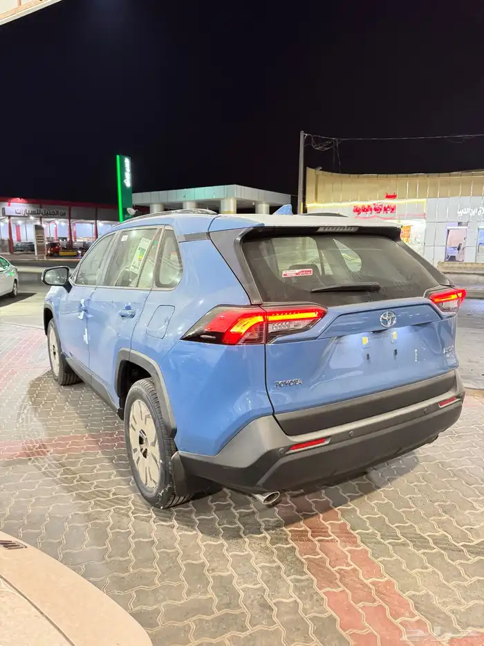 تويوتا راف فور XLE بنزين 2025 3