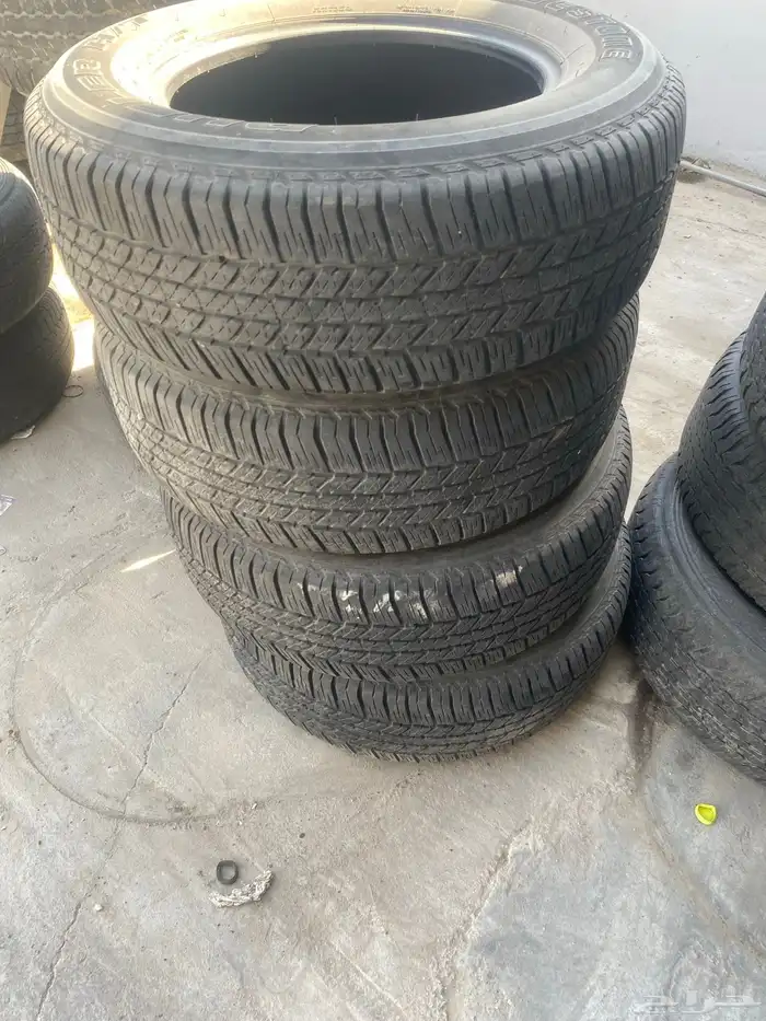كفرات نضيفه للبيع الطقم 300 ريال 0