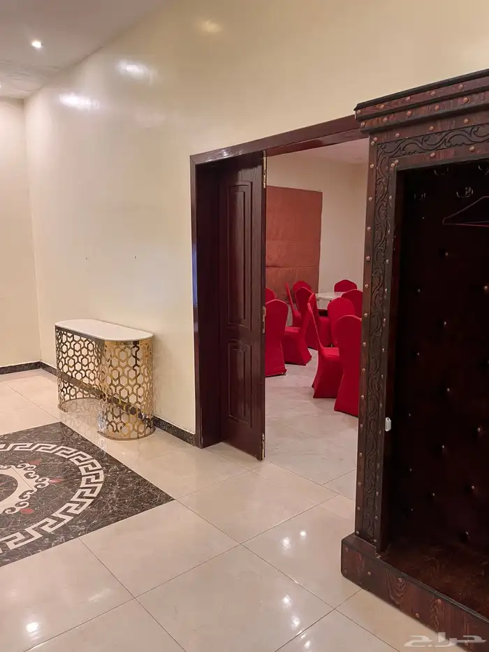 موقع للإيجار السنوي او البيع 12