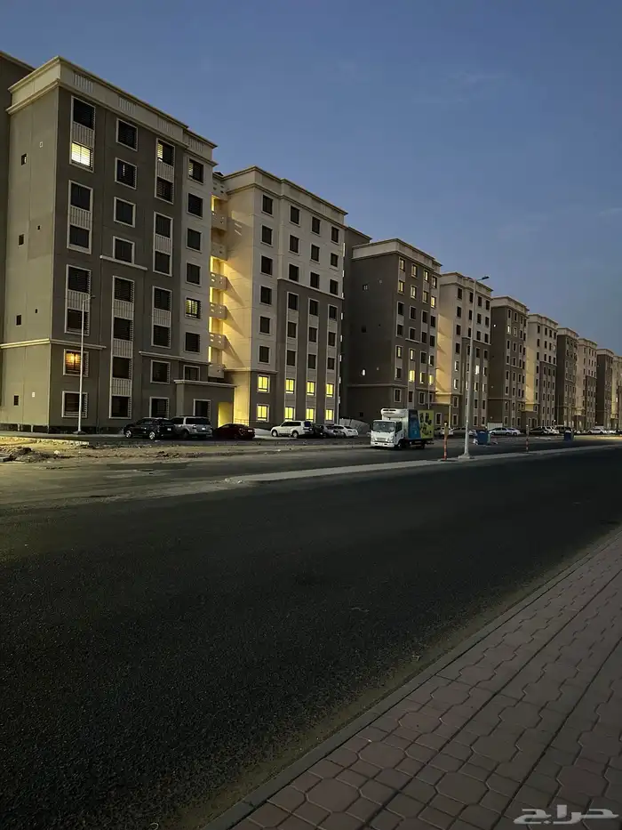 للايجار فيلا دورين تلال الغروب داخل عمارة 6 غرف 3300 شهري 0