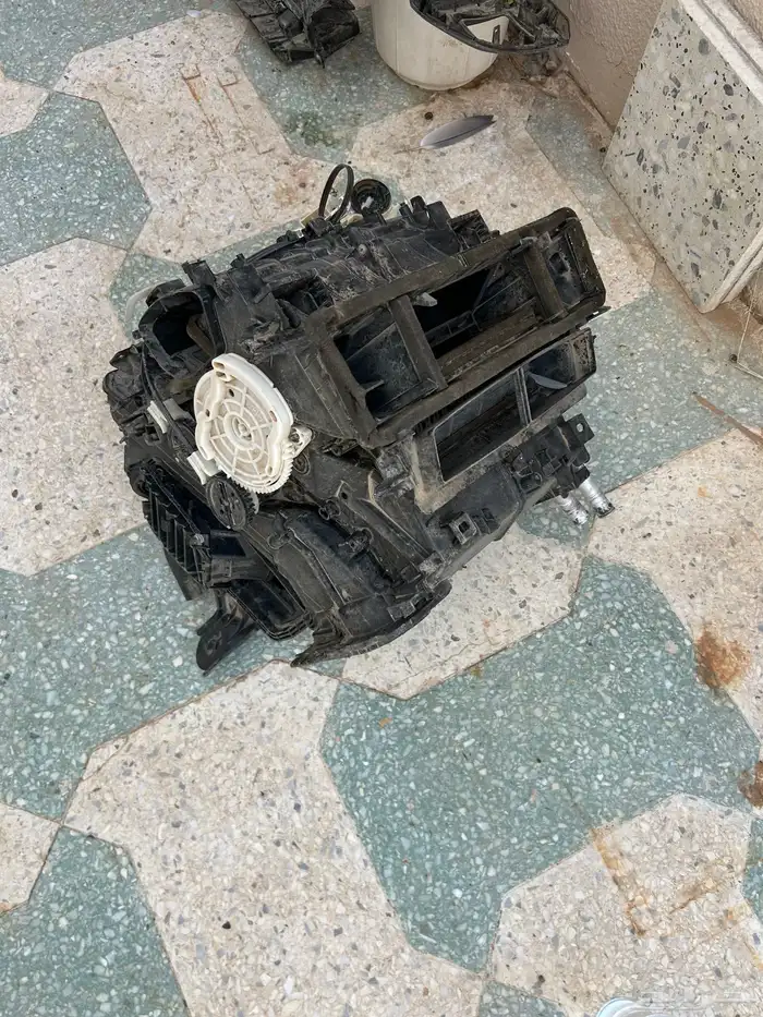 ثلاجة مكيف هايلوكس 2006-2015 0