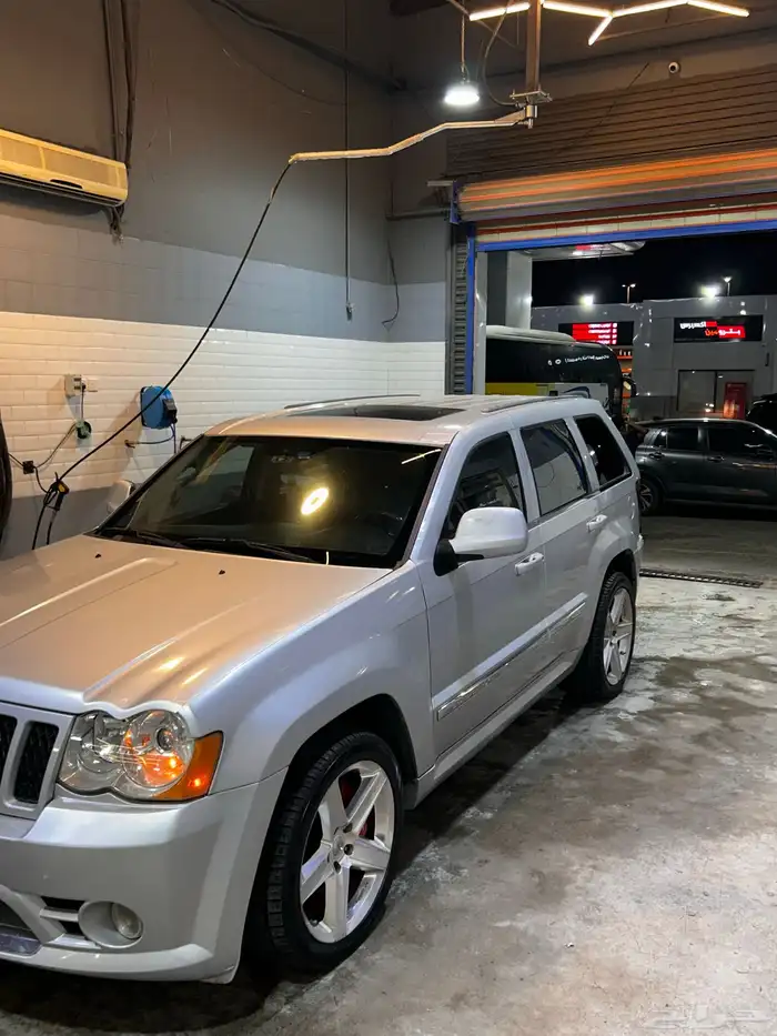 جيب جراند شيروكي SRT8 3