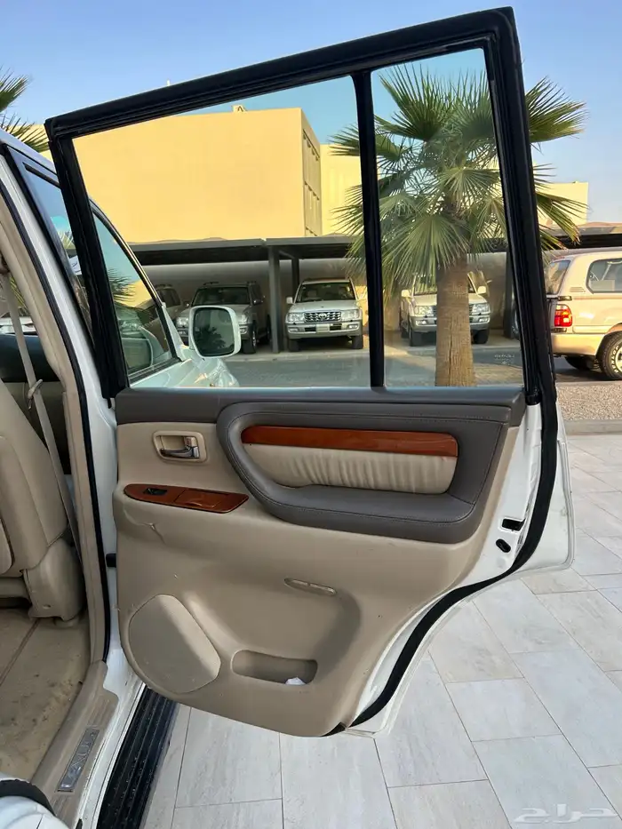 لكسز 2004 LX470 28