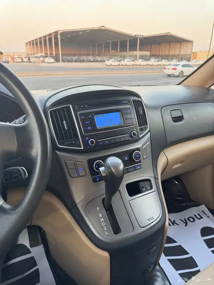 للبيع هونداي H1 2019 - فل كامل بحالة الوكاله 13