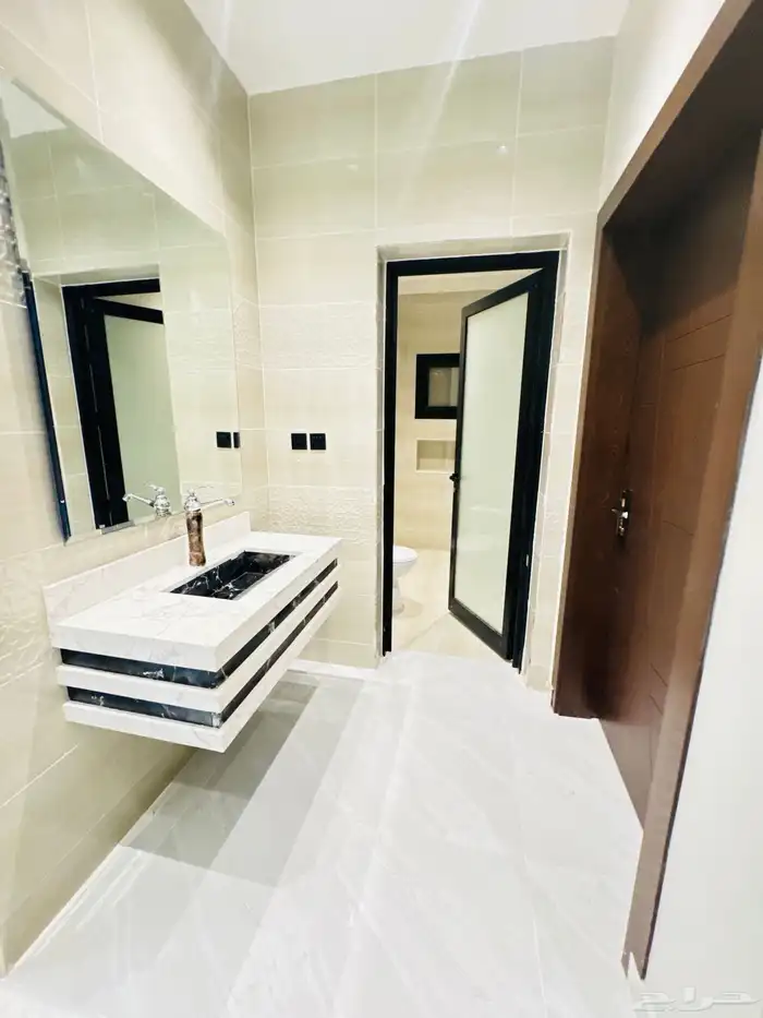 شقق للبيع تشطيب ممتاز بسعر خيالي 10