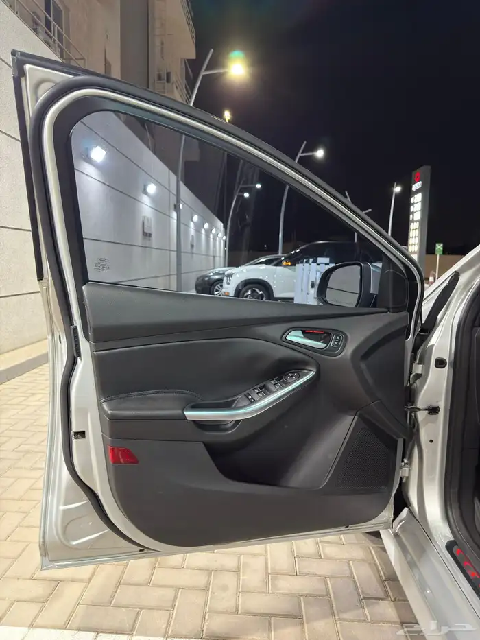 FORD FOCUS 2017 14