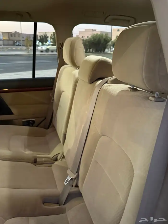 لاندكروزر 2014 v8 GXR3 10