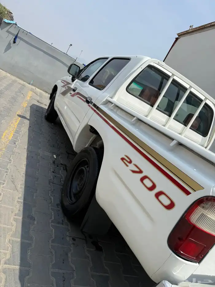 هايلكس موديل 2000 0