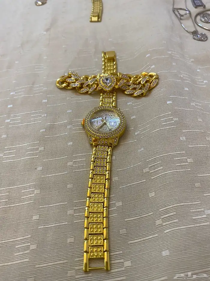 ساعات واكسسوارات 7
