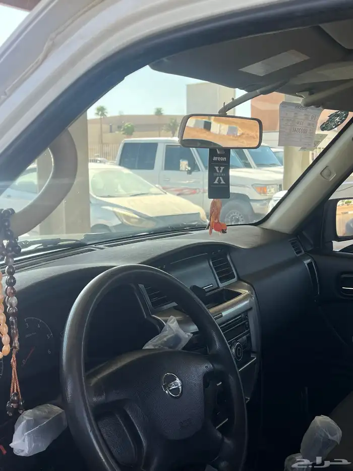 جيب نيسان باترول 5