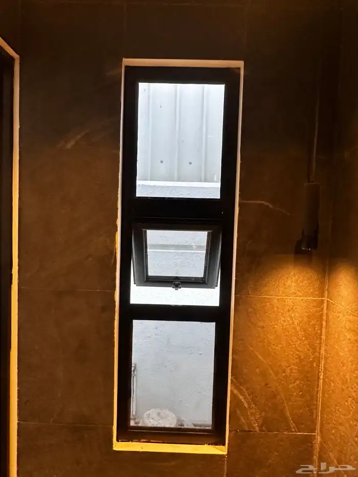 المنيوم ابواب شبابيك دربزين ابواب سكريت 2