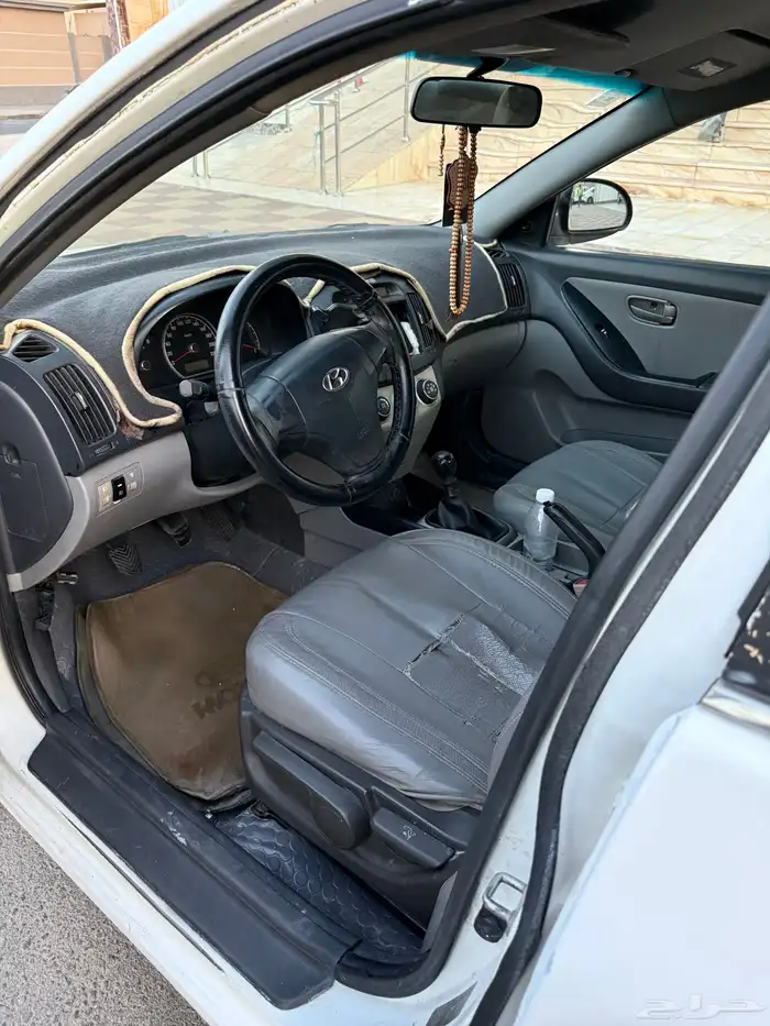Hyundai Elantra 2010 manual 4