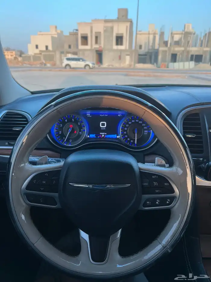 كرايسلر 2017(نظيف) 9