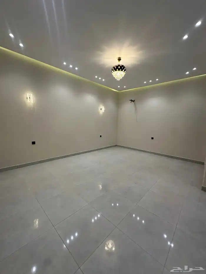 فله للبيع في نبلاء ب 930 الف قابل للتفاوض 0
