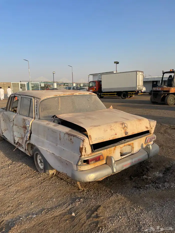 مرسدس موديل 60 4