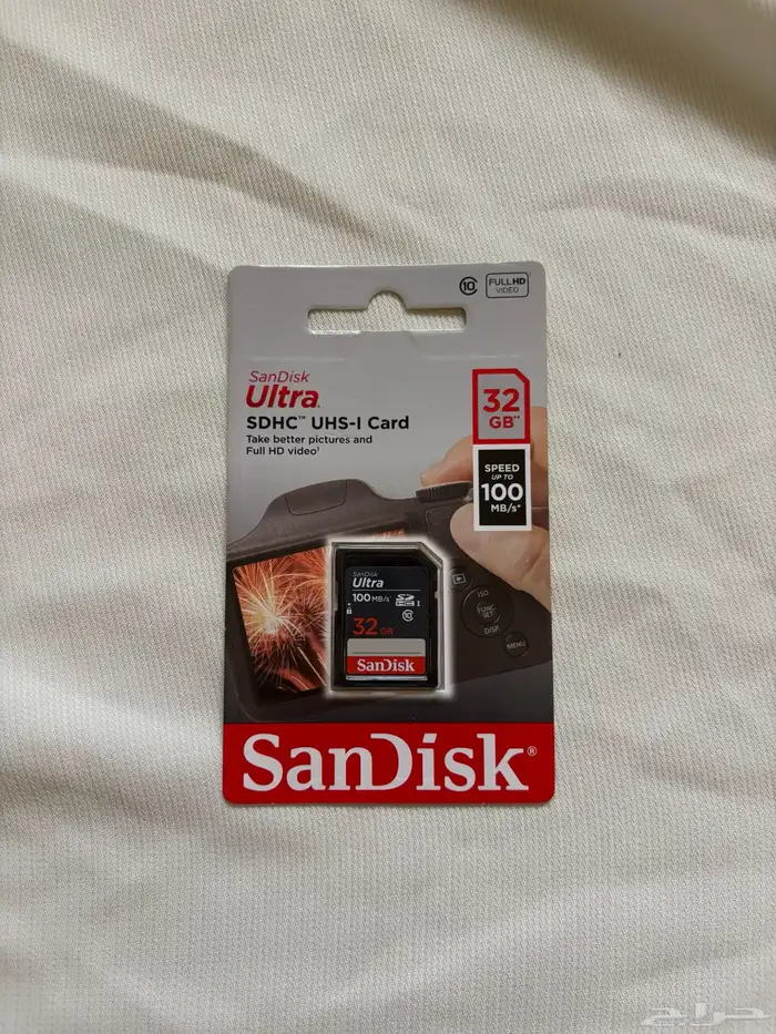 كاميرا Canon R50 بكامل الملحقات 5