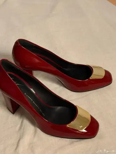 هيلز من Giuseppe Zanotti index