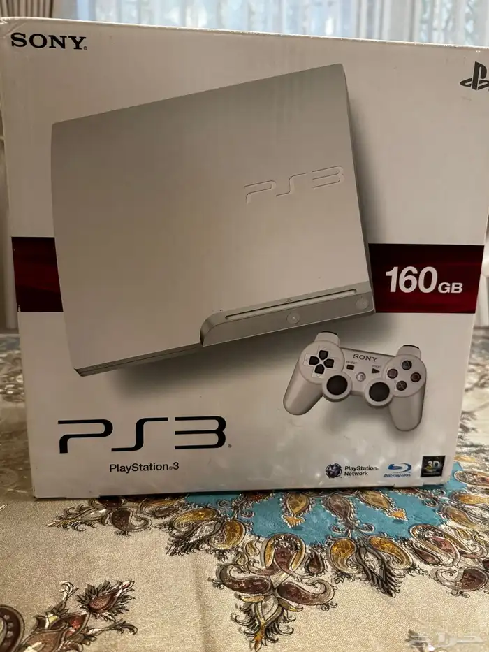 PS3 Slim - لون نادر - نضيف جدا - 2تيرا 1