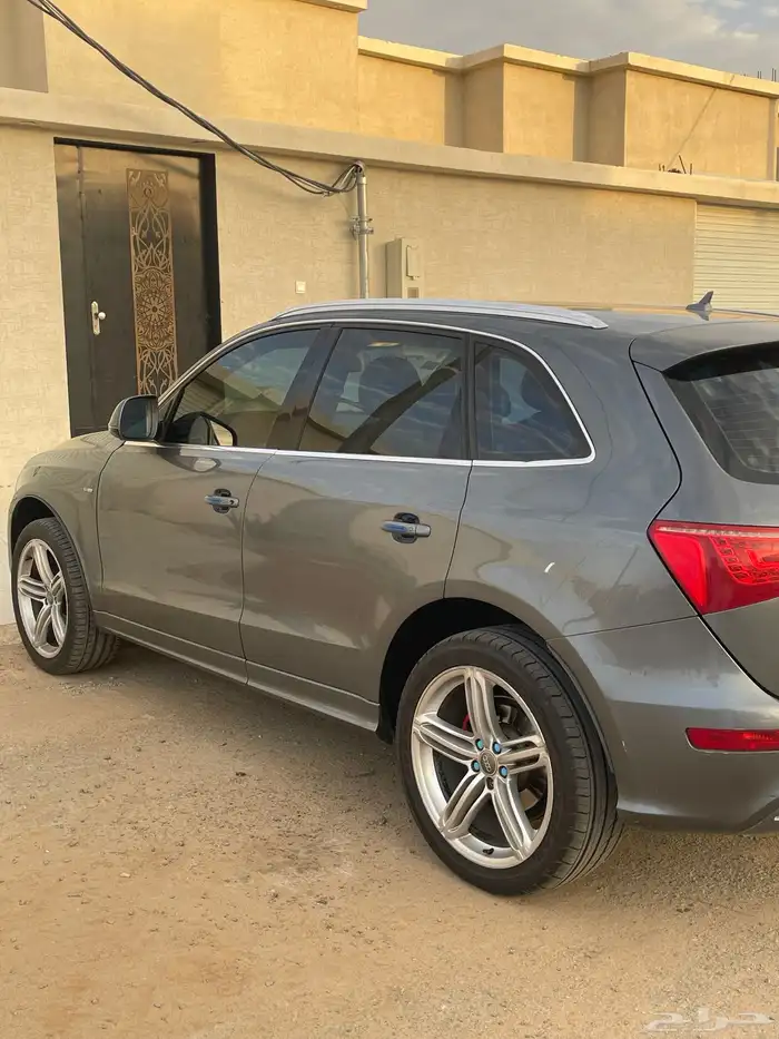 اودي q5 2012 0