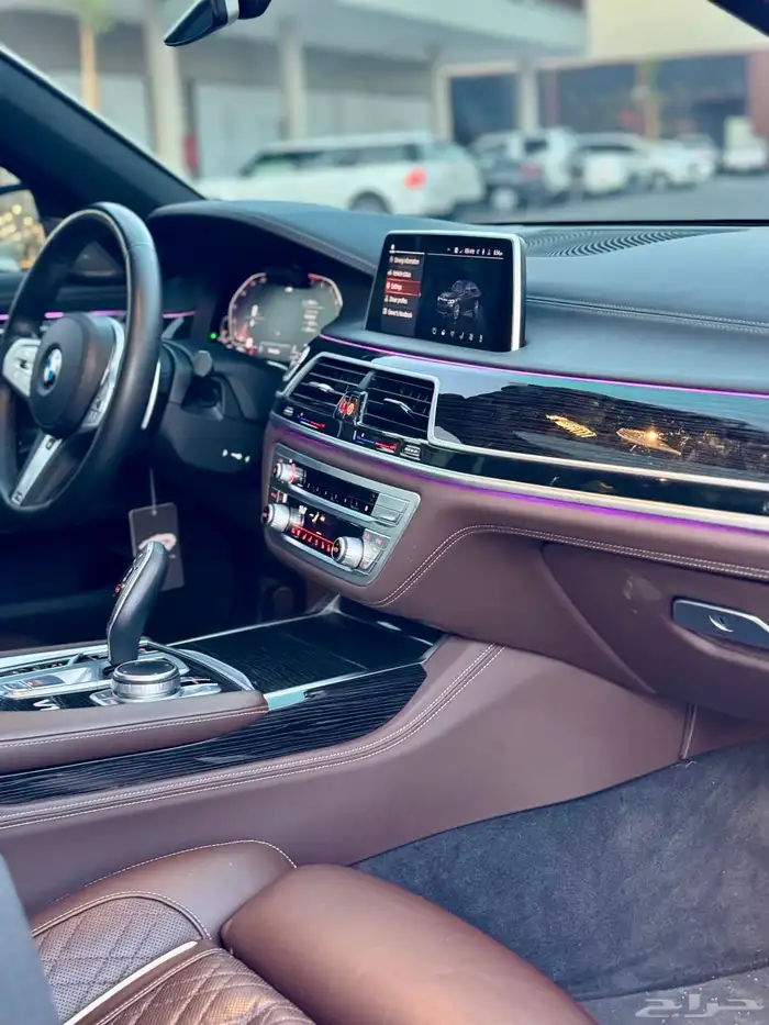 BMW 7 series بي ام دبليو الفئة السابعة 18