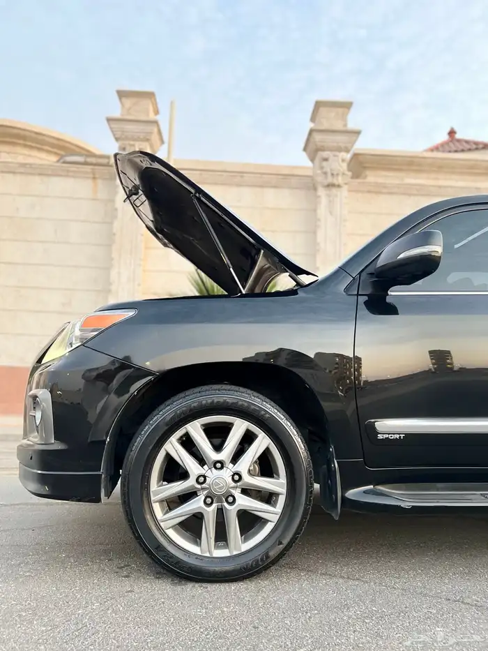 لكزس LX570 فل اوبشن DD بريمي 2013 قمة المظافة بريمي وكالة 57