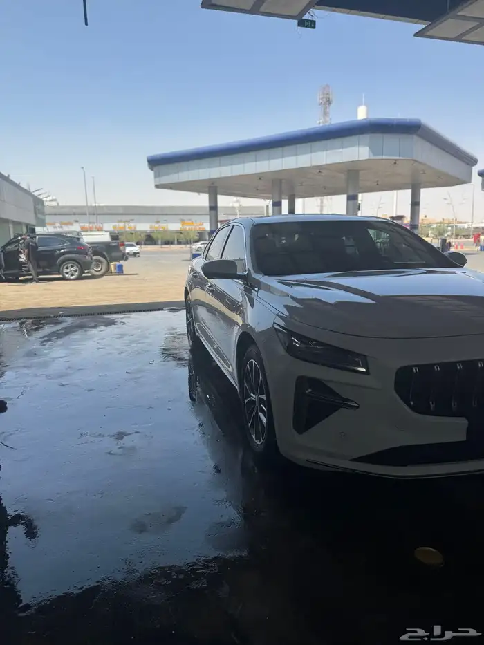 جيلي بريفيس 2025 3