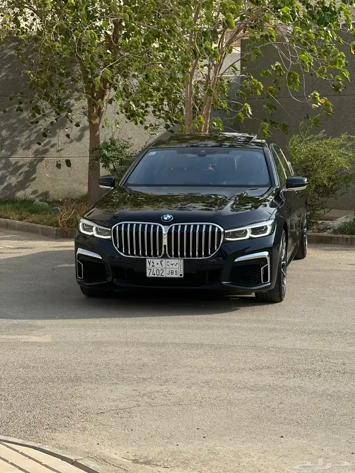 بي ام 740i ام كت 2021 22
