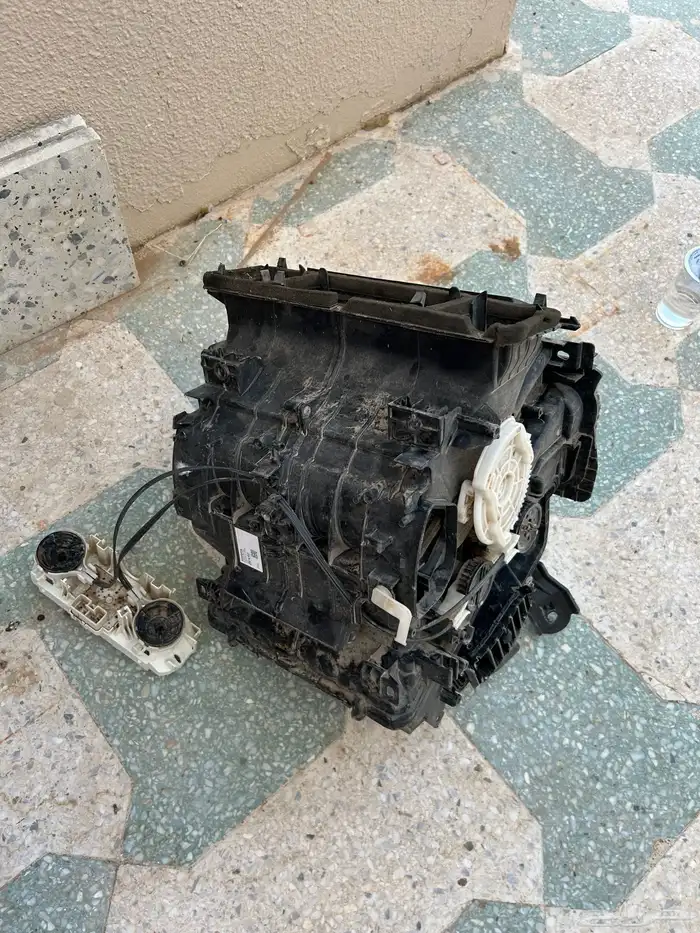 ثلاجة مكيف هايلوكس 2006-2015 1