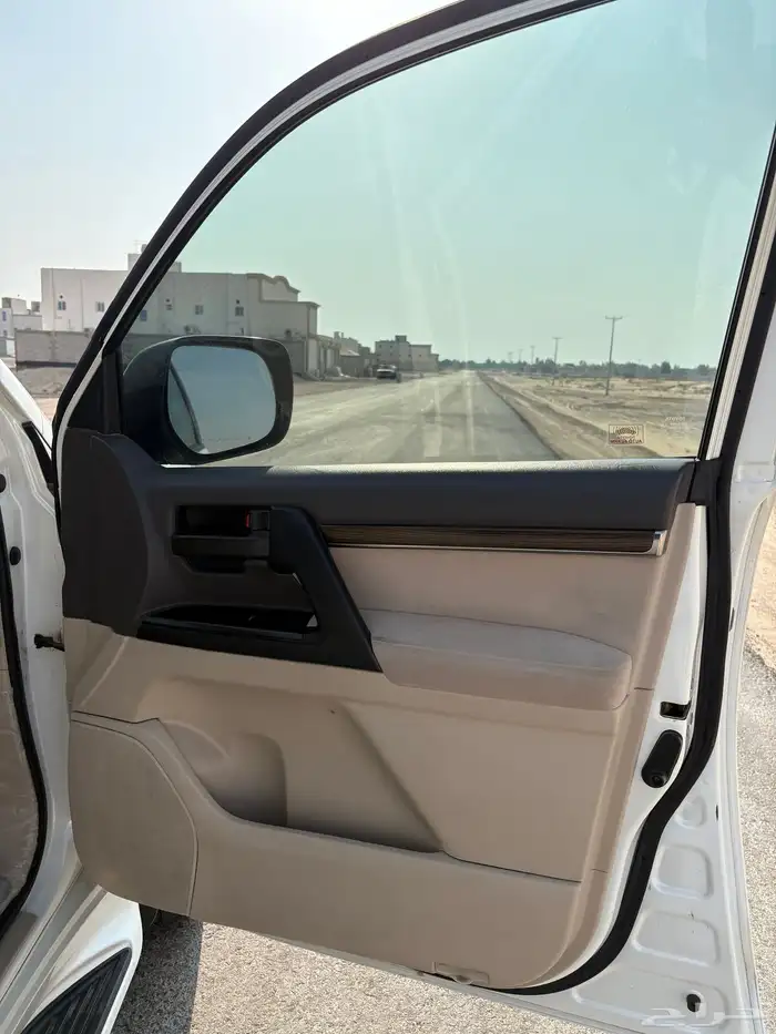 لاندكروزر 2021 فل كامل 8