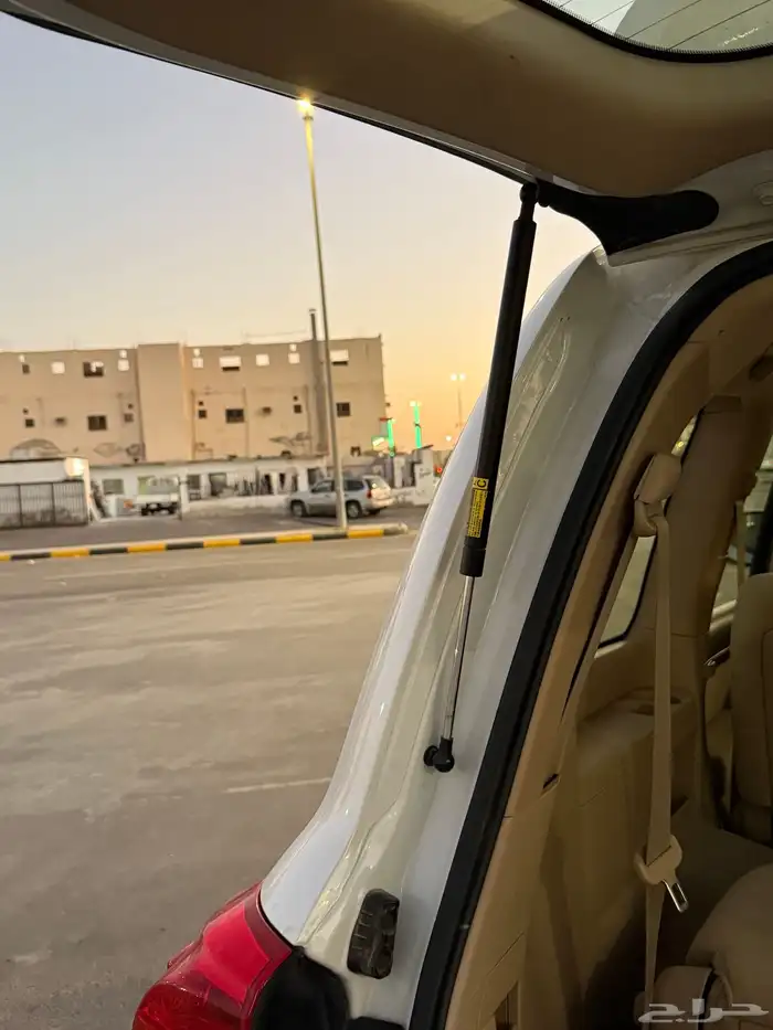 لاندكروزر 2014 v8 GXR3 2