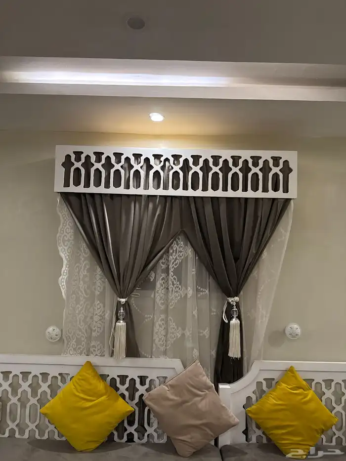 كراسي تفصيل مع ستاره 4