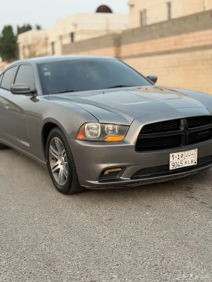 دودج تشارجر 2012 V6 نظيف بدي وكاله 6