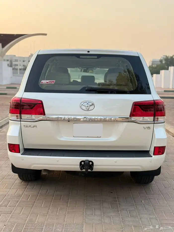لاند كروزر GXR 2021 هدد 6 سلندر وكاله شرط 11